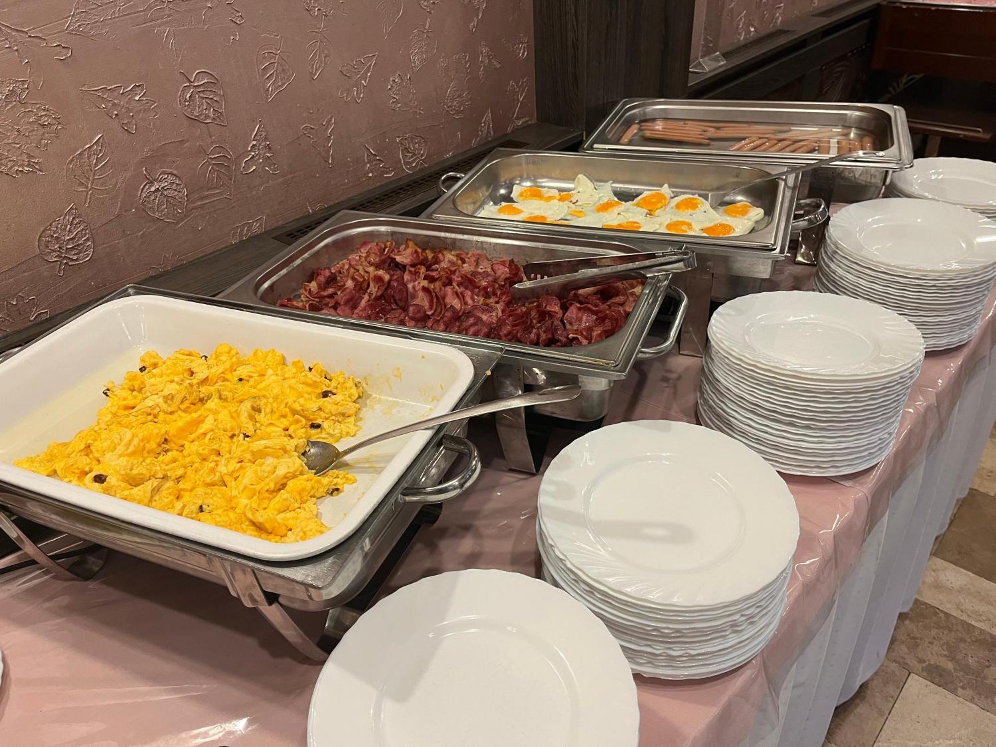 Park Hotel Gyula Zewnętrze zdjęcie
